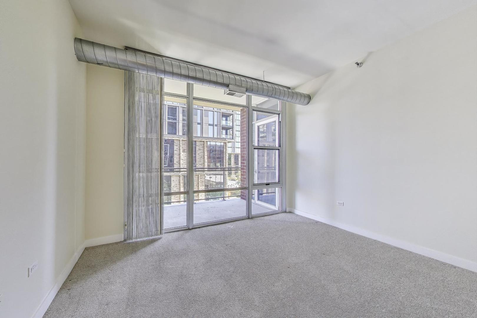 901 W MADISON Street Unit: 519