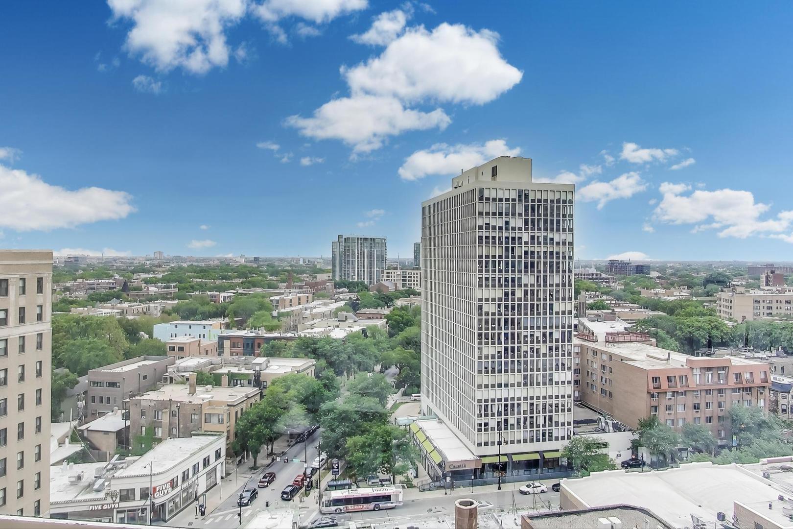 2400 N Lakeview Avenue Unit: 1708