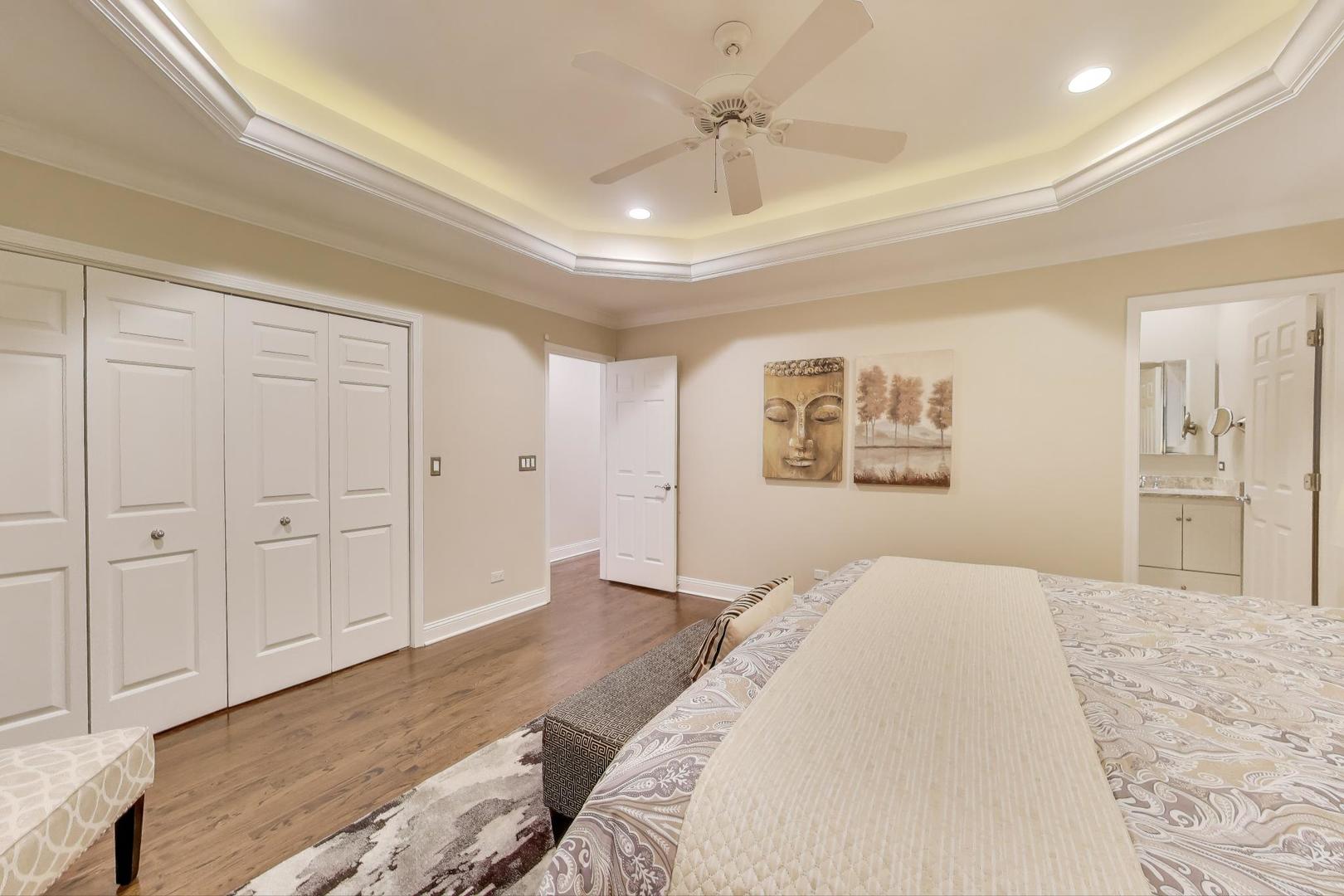 2449 W LOGAN Boulevard Unit: 1F