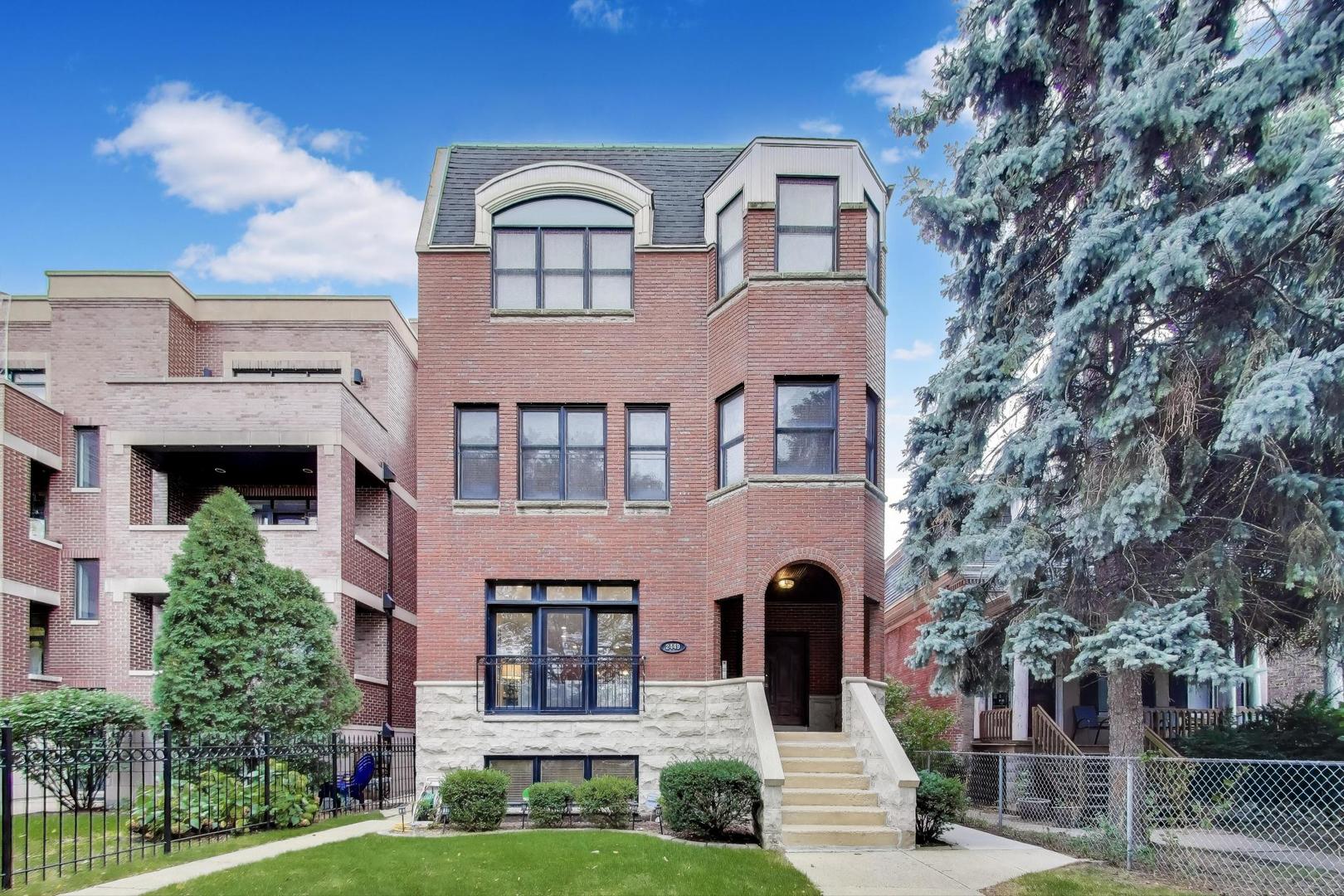 2449 W LOGAN Boulevard Unit: 1F