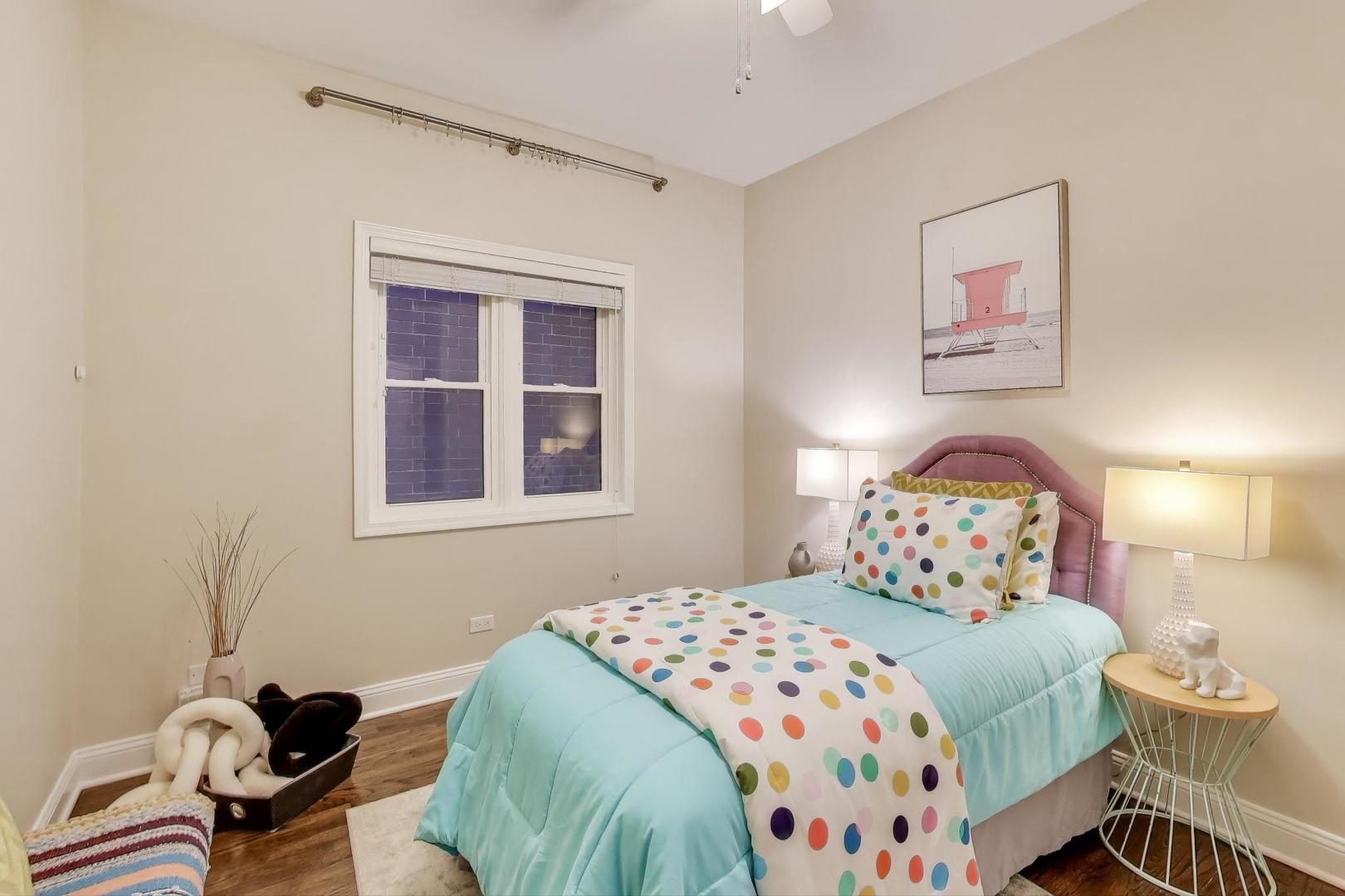 2449 W LOGAN Boulevard Unit: 1F