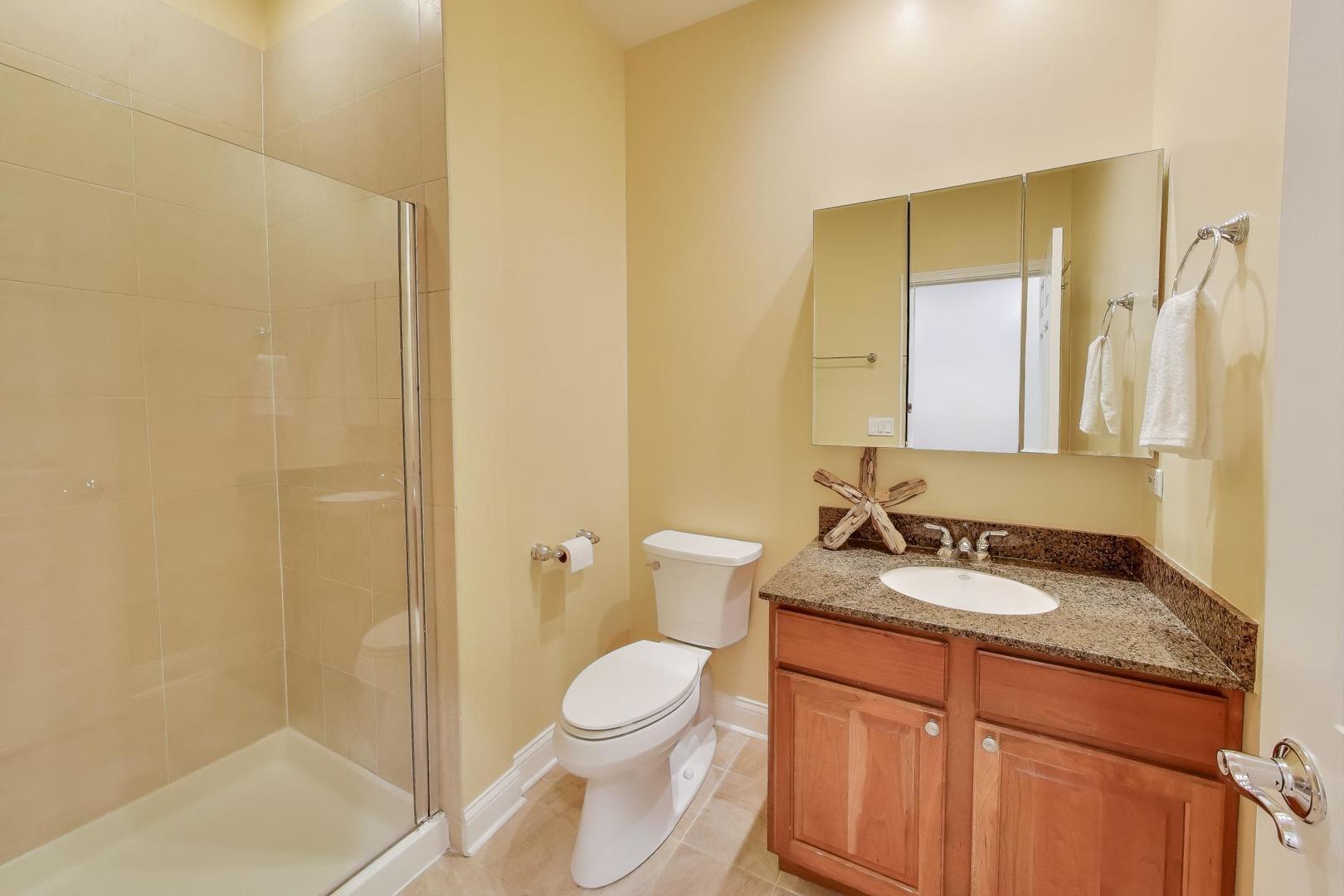 2449 W LOGAN Boulevard Unit: 1F