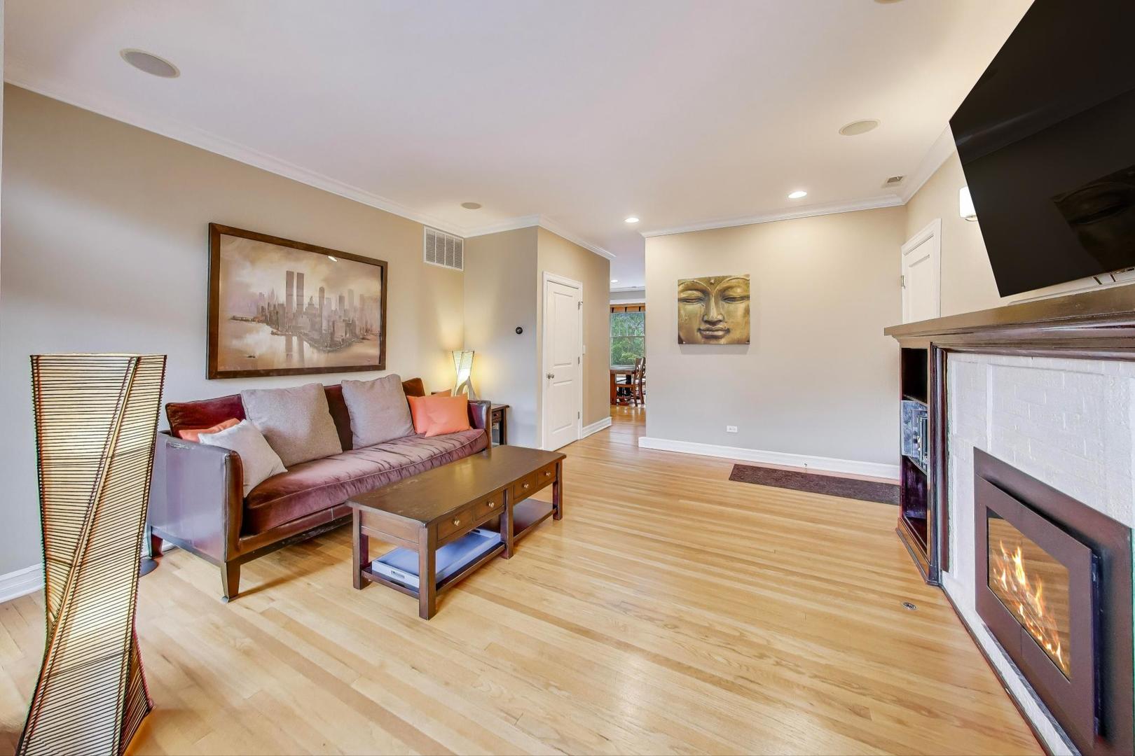 2711 N Mildred Avenue Unit: 3A