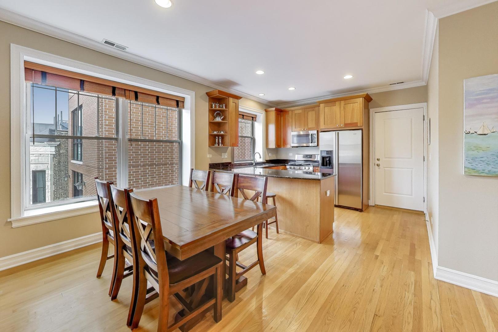 2711 N Mildred Avenue Unit: 3A