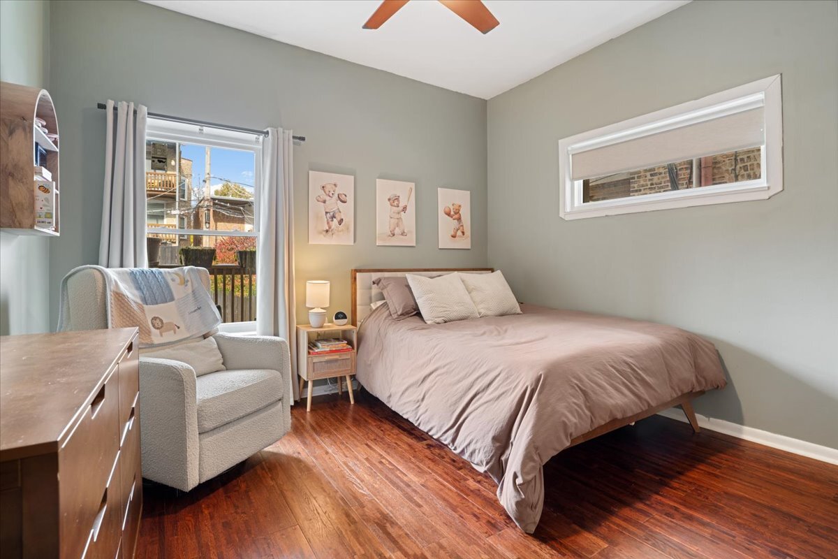 1038 W Byron Street Unit: 1E