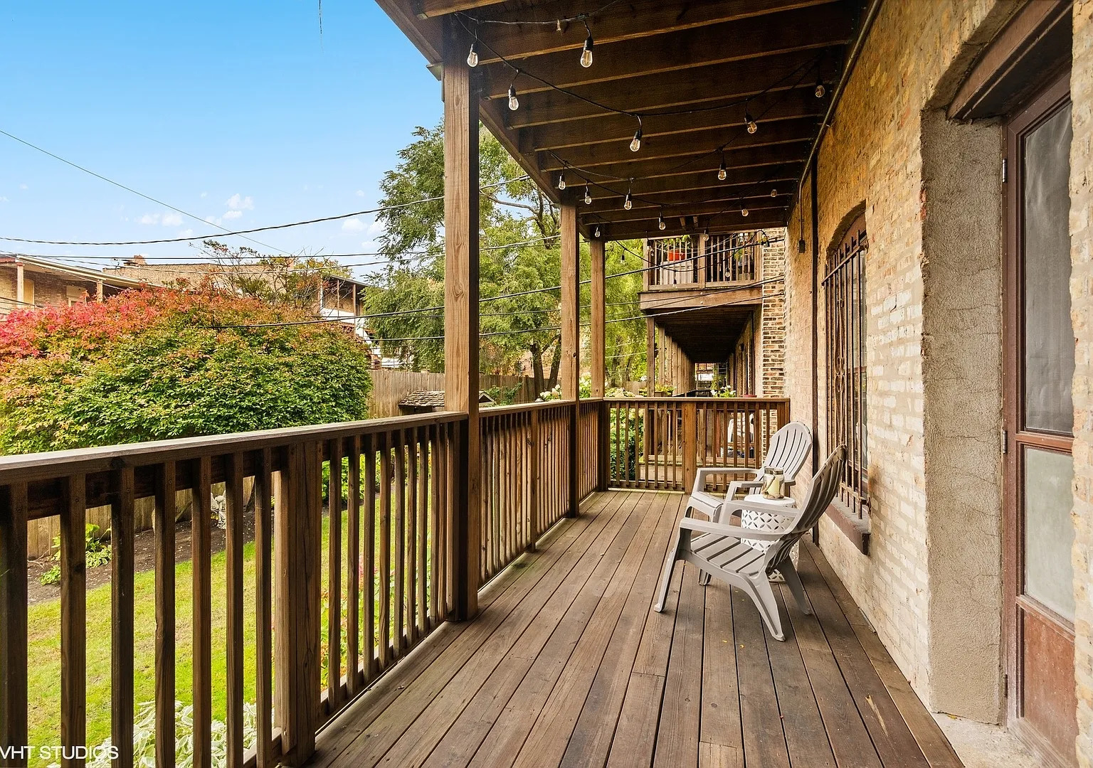 1038 W Byron Street Unit: 1E