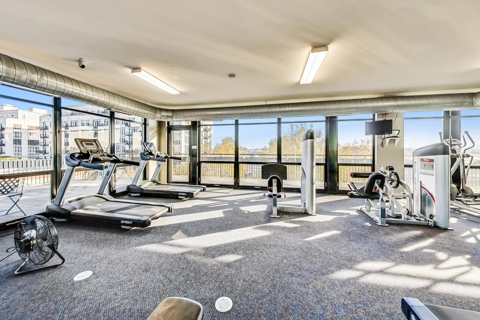 1001 W 15TH Street Unit: 241