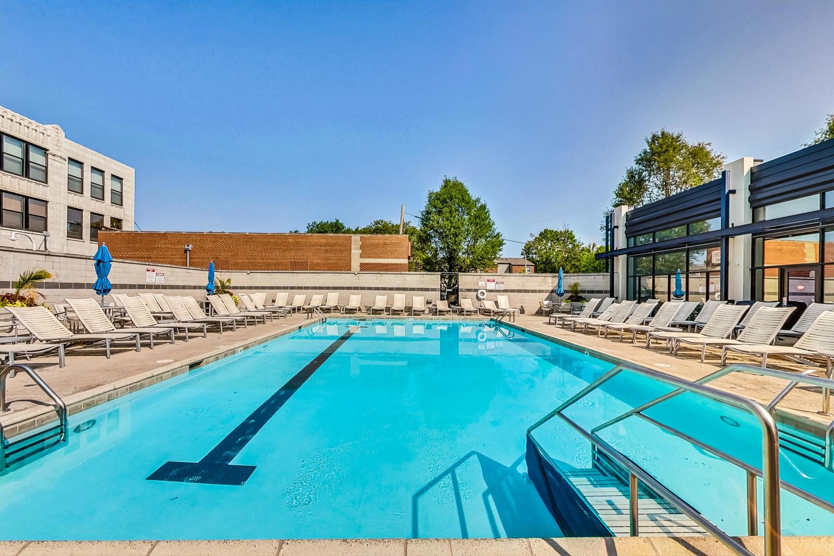 1001 W 15TH Street Unit: 241