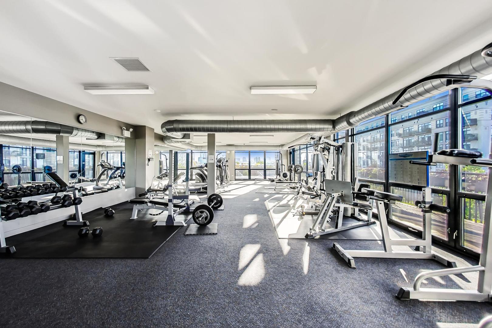 1001 W 15TH Street Unit: 241