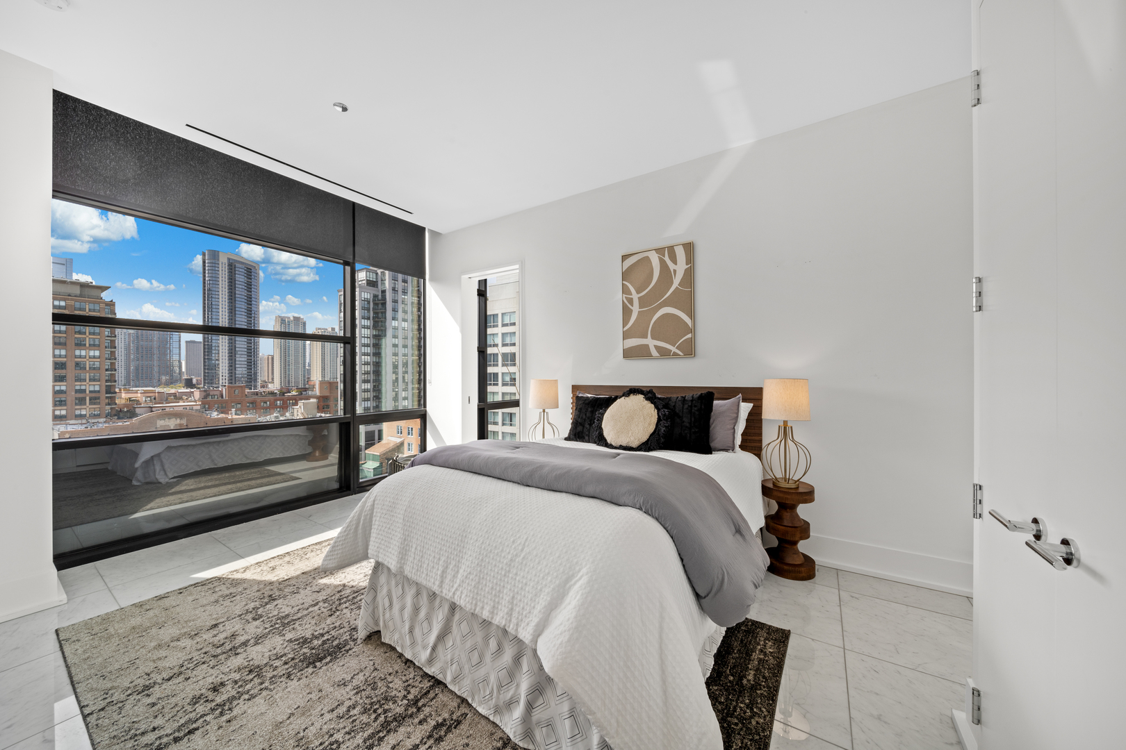 400 W Huron Street Unit: 1001