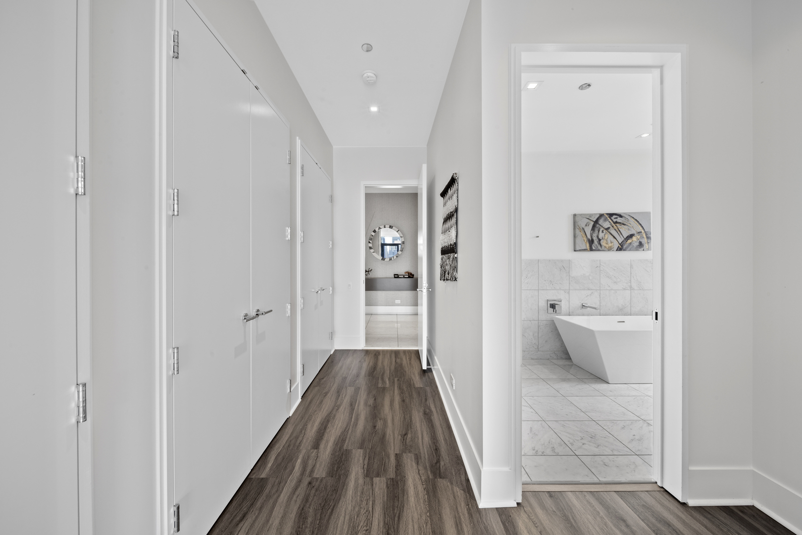 400 W Huron Street Unit: 1001