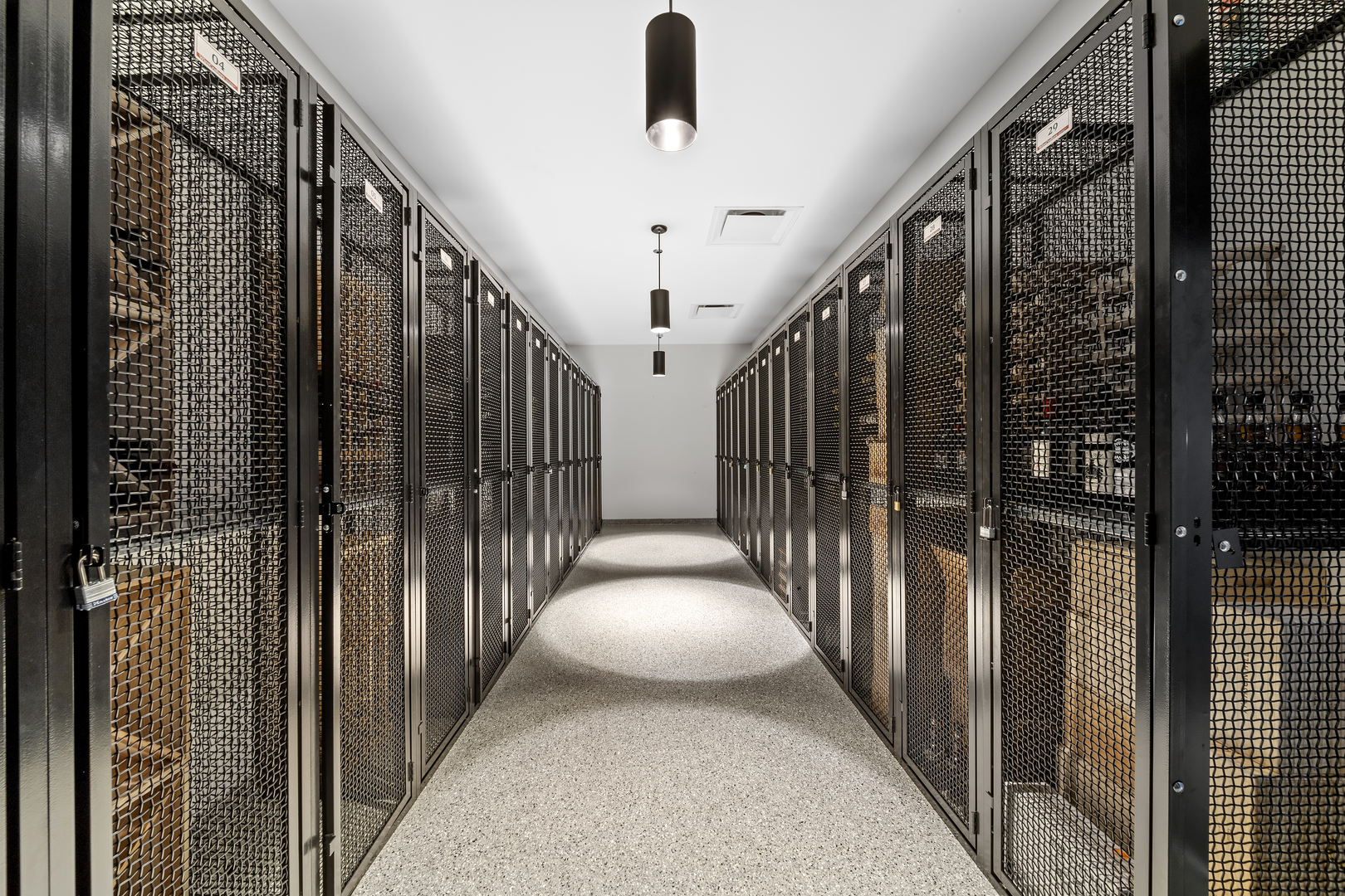 400 W Huron Street Unit: 1001