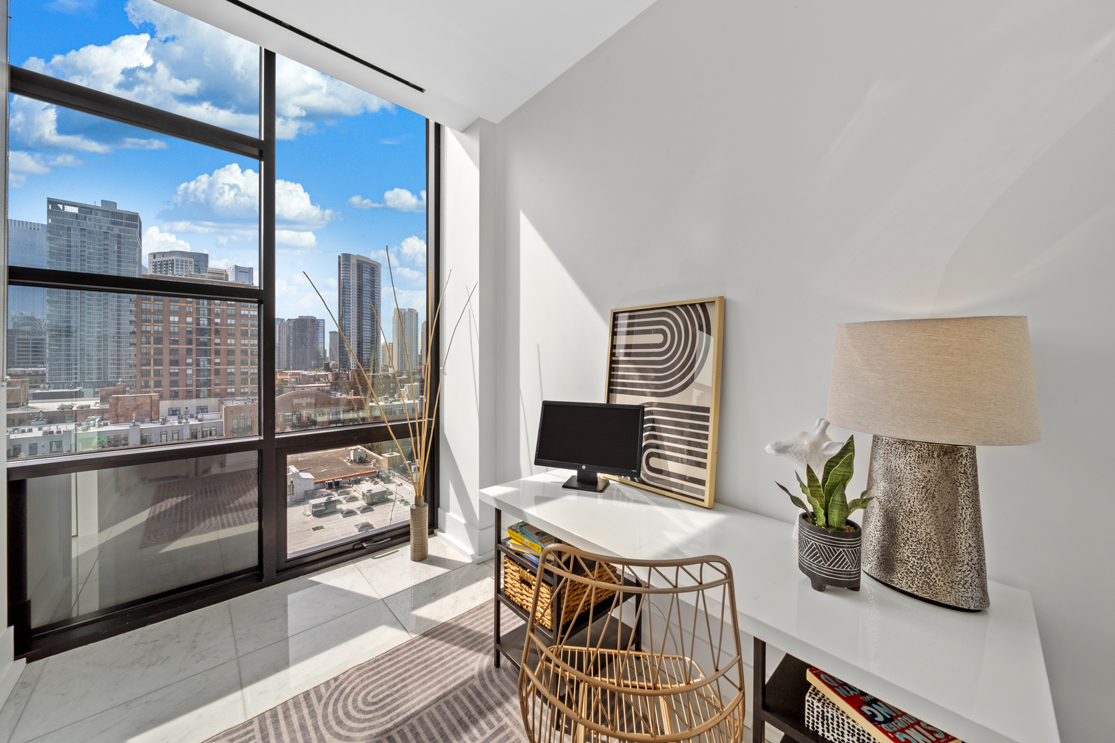 400 W Huron Street Unit: 1001