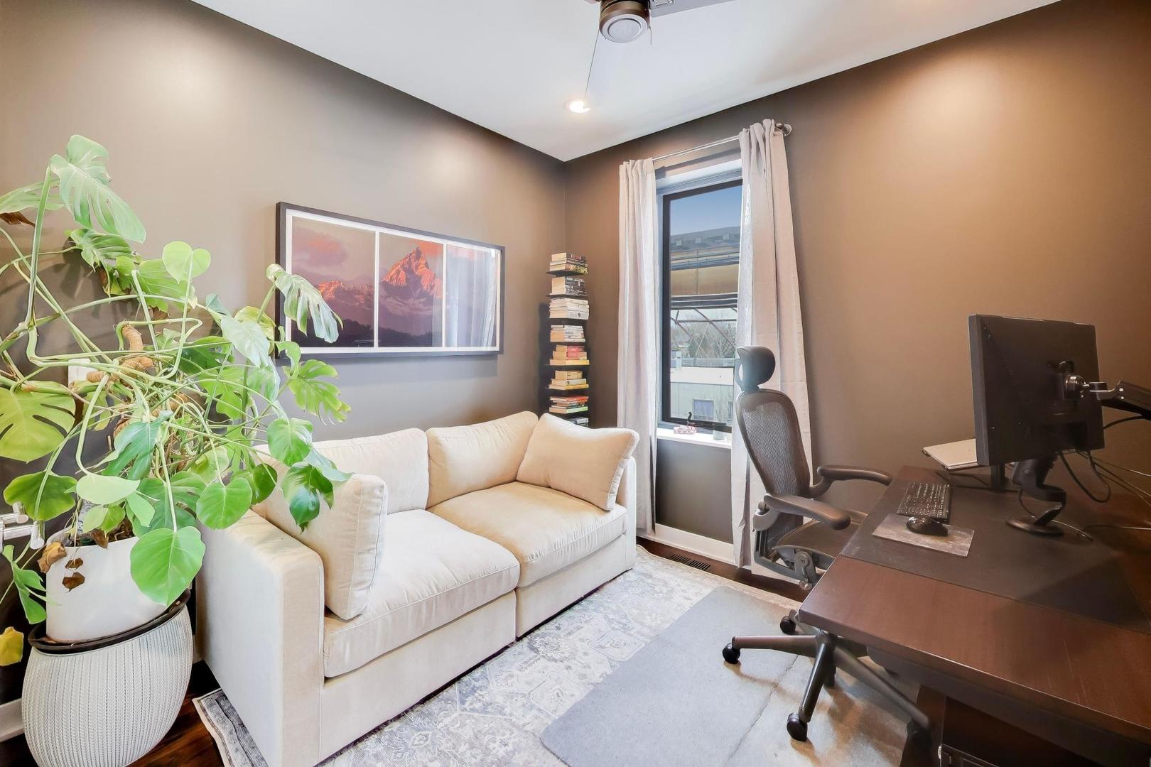 1727 N Winnebago Avenue