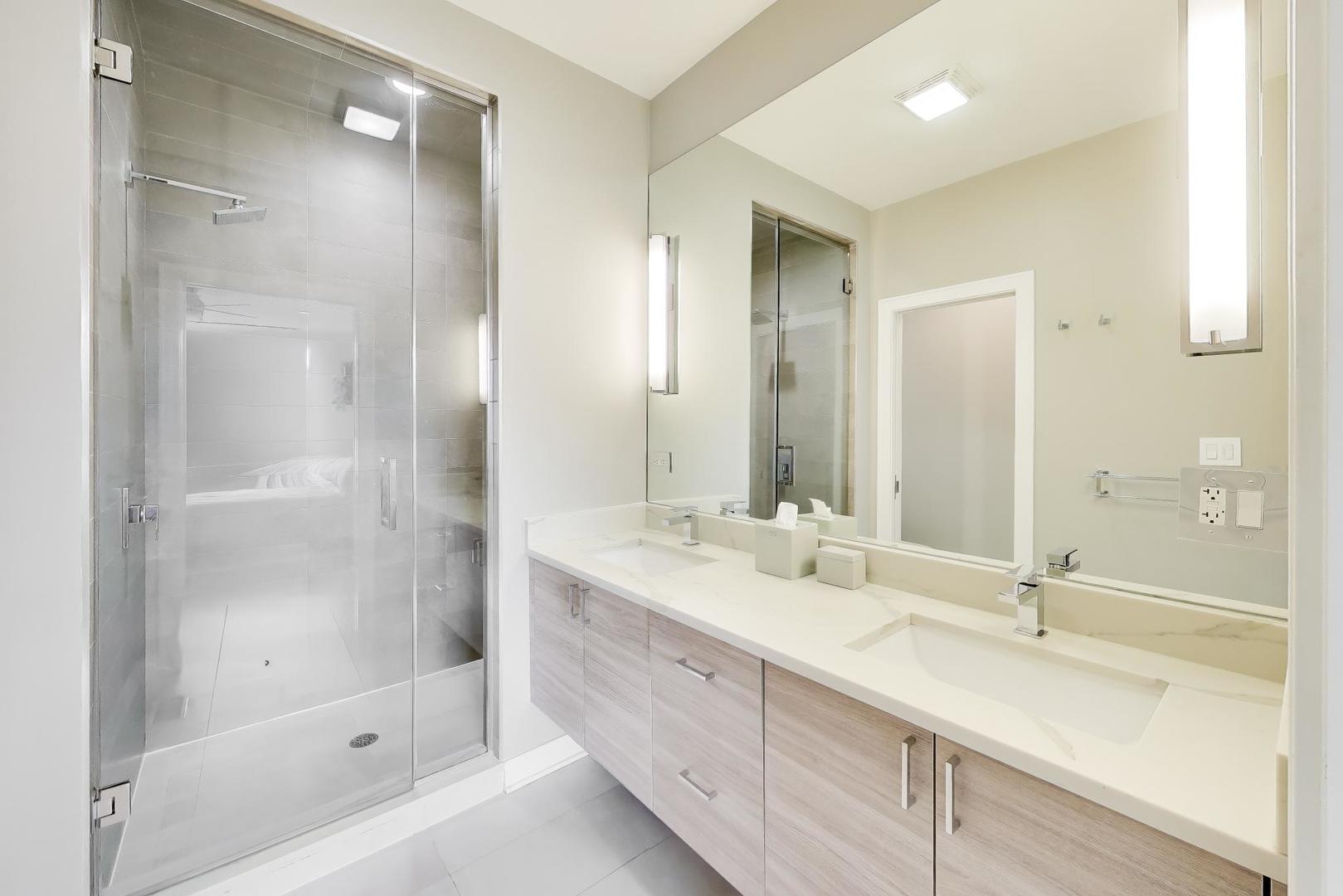 1727 N Winnebago Avenue