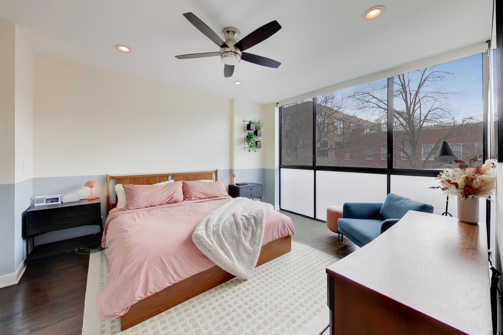 1727 N Winnebago Avenue