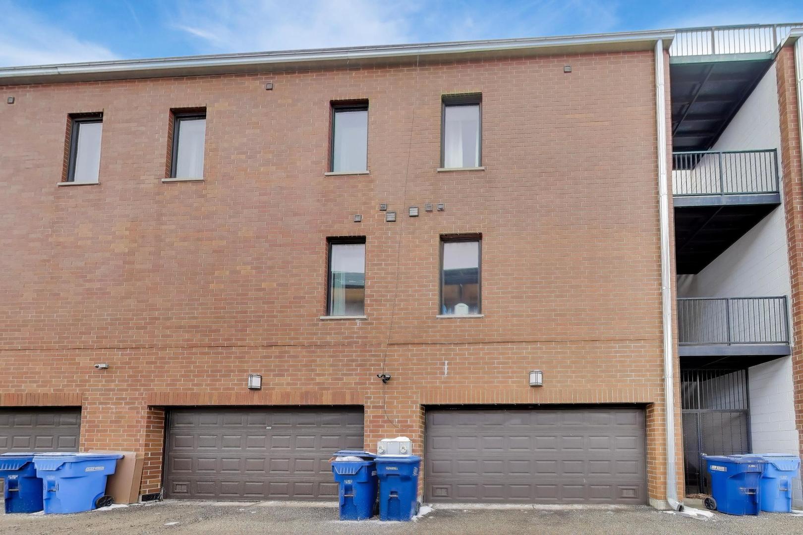 1727 N Winnebago Avenue