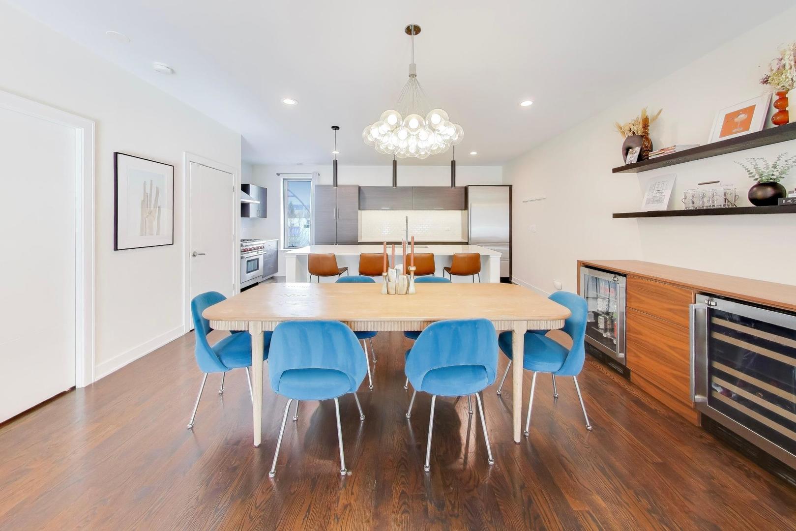 1727 N Winnebago Avenue