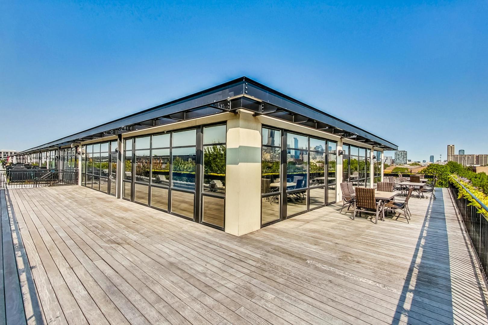 1001 W 15TH Street Unit: 241