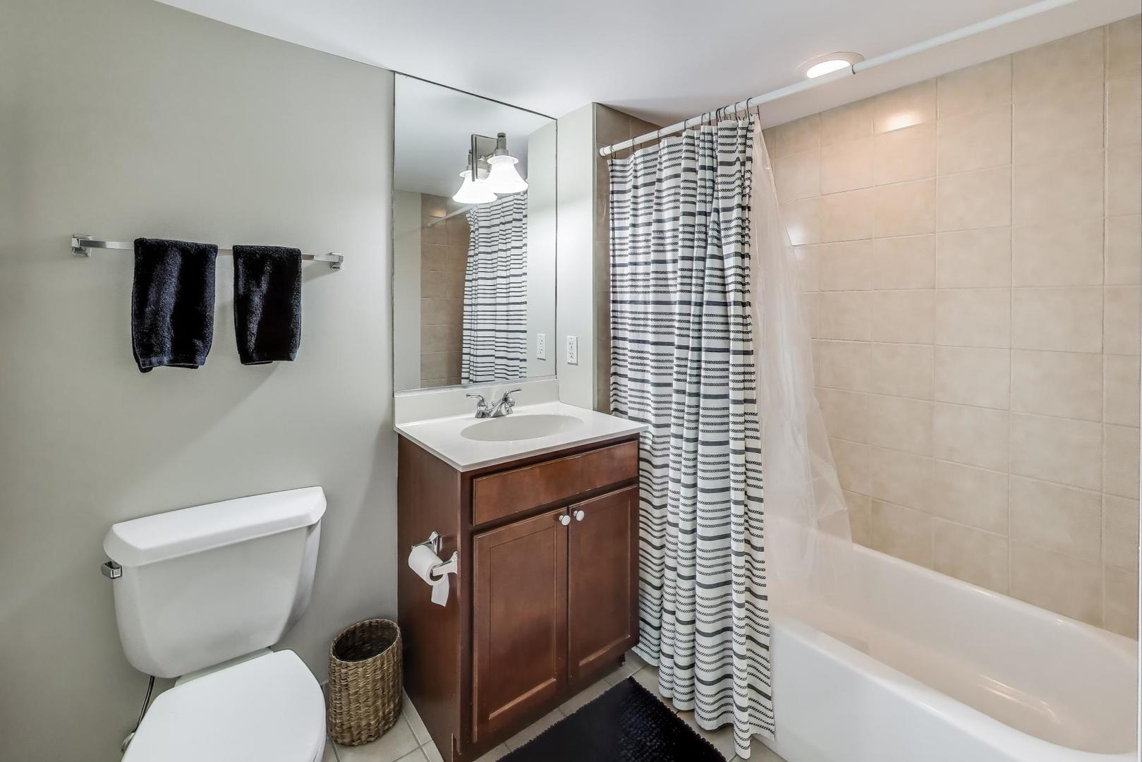 1001 W 15TH Street Unit: 241