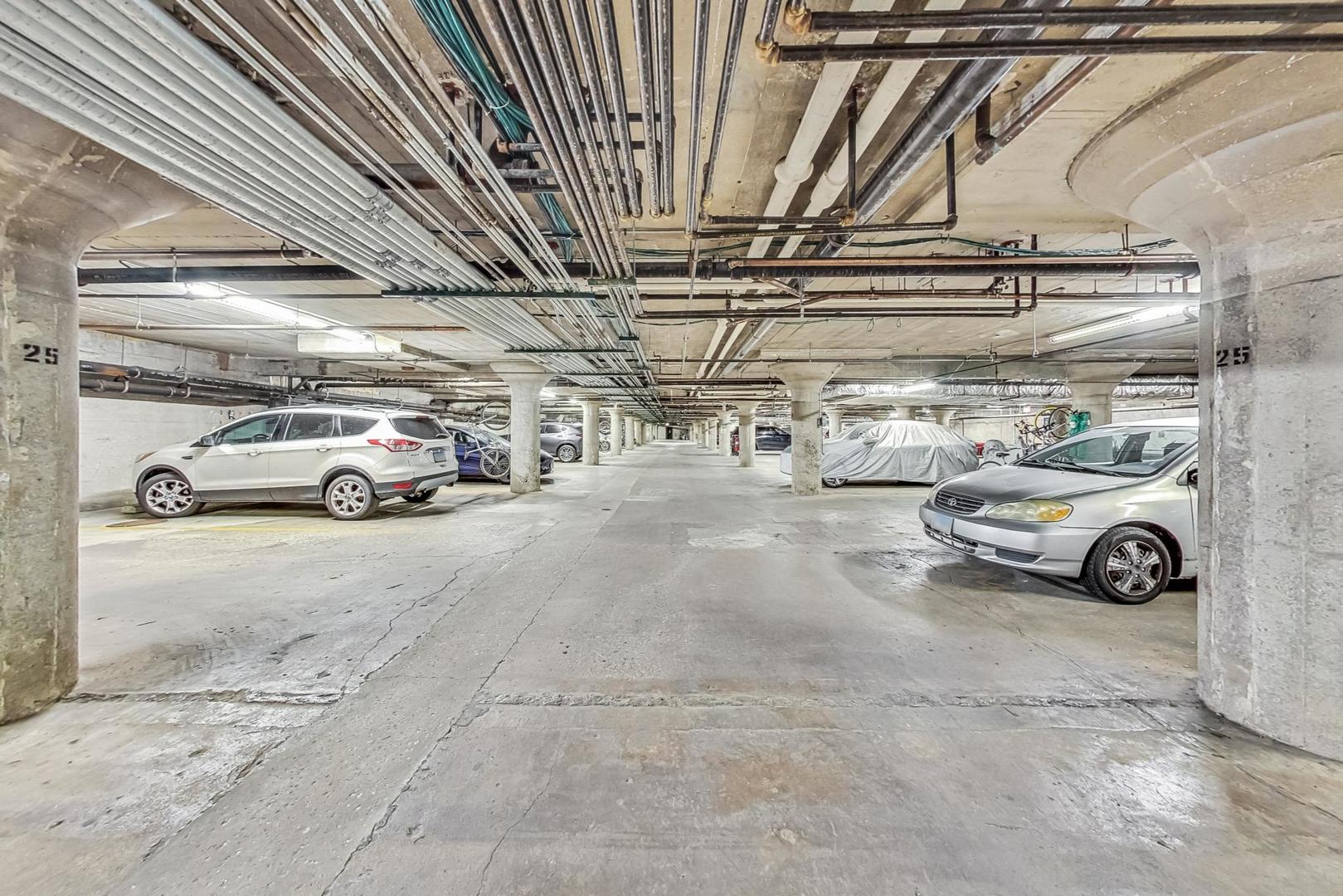 1001 W 15TH Street Unit: 241