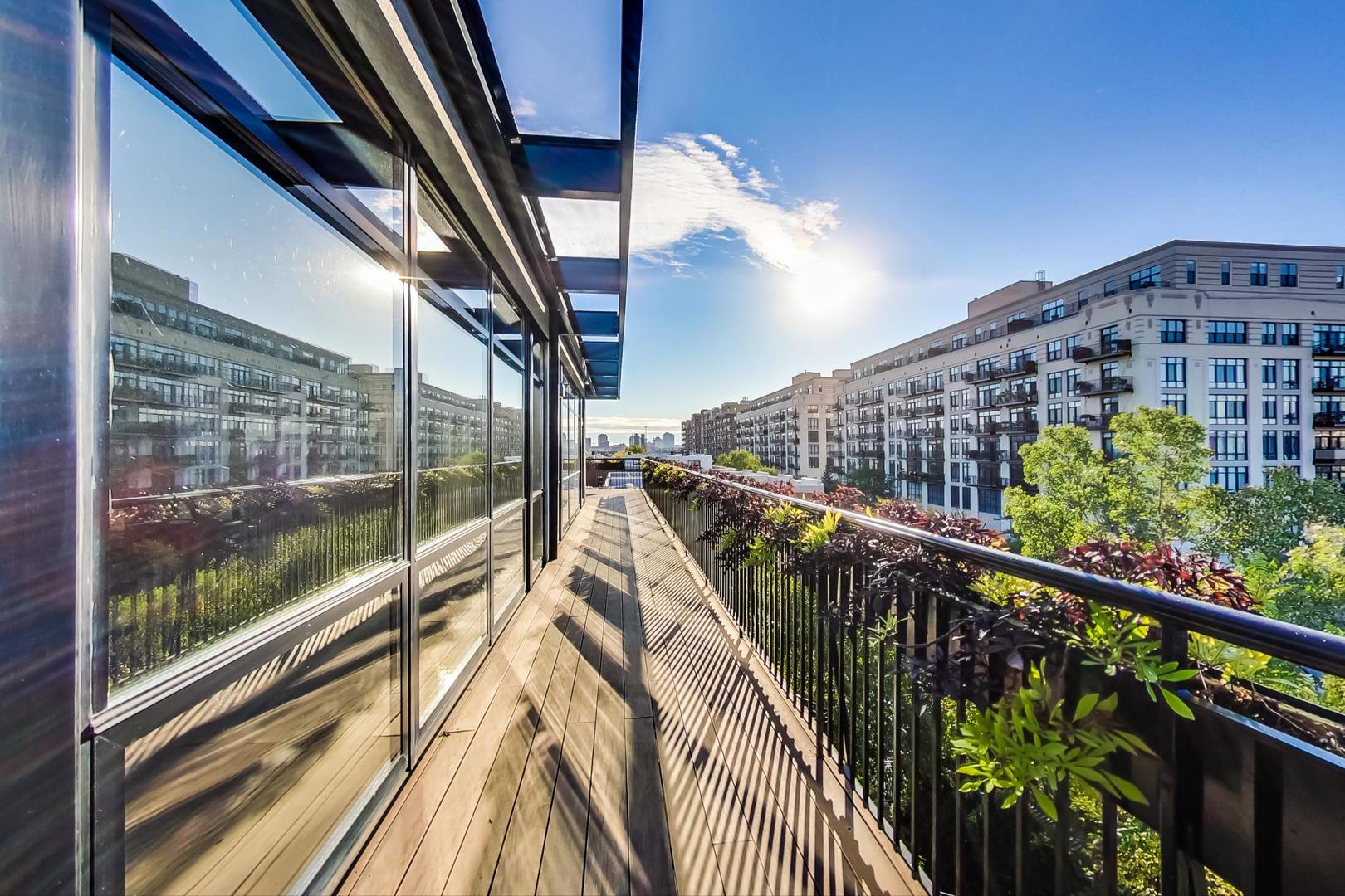 1001 W 15TH Street Unit: 241