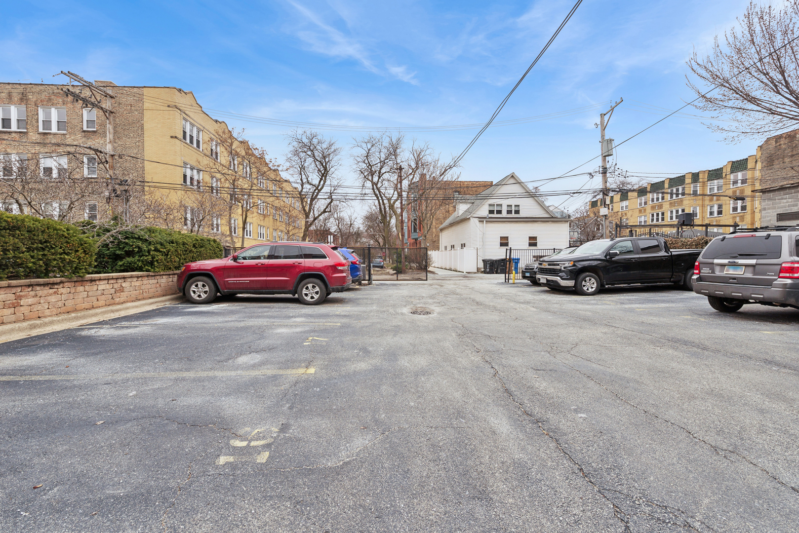 2065 N KEDZIE Avenue Unit: 217