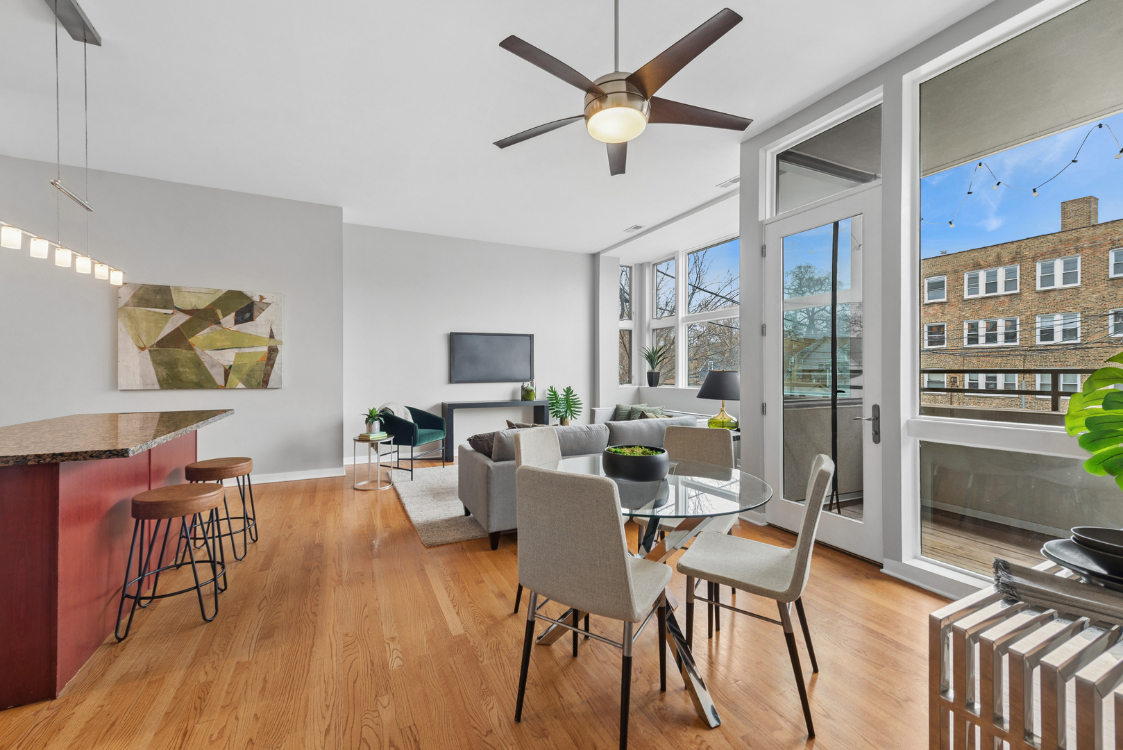 2065 N KEDZIE Avenue Unit: 217