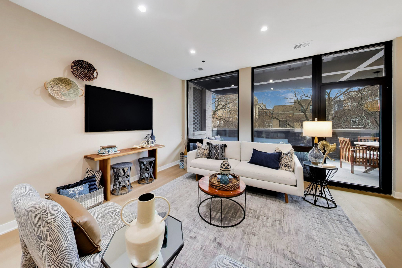 5114 S Kenwood Avenue Unit: 3B