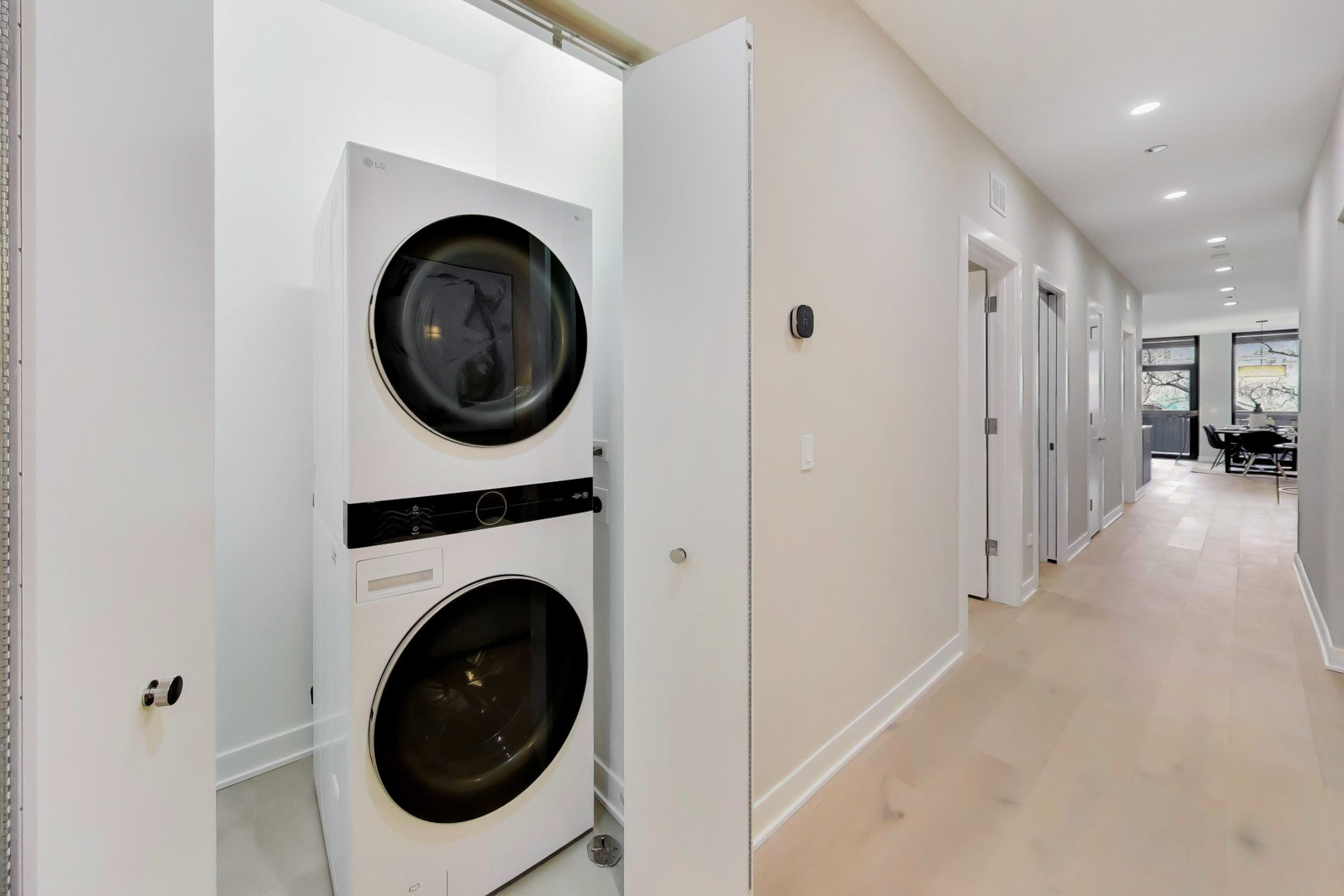 5114 S Kenwood Avenue Unit: 3B