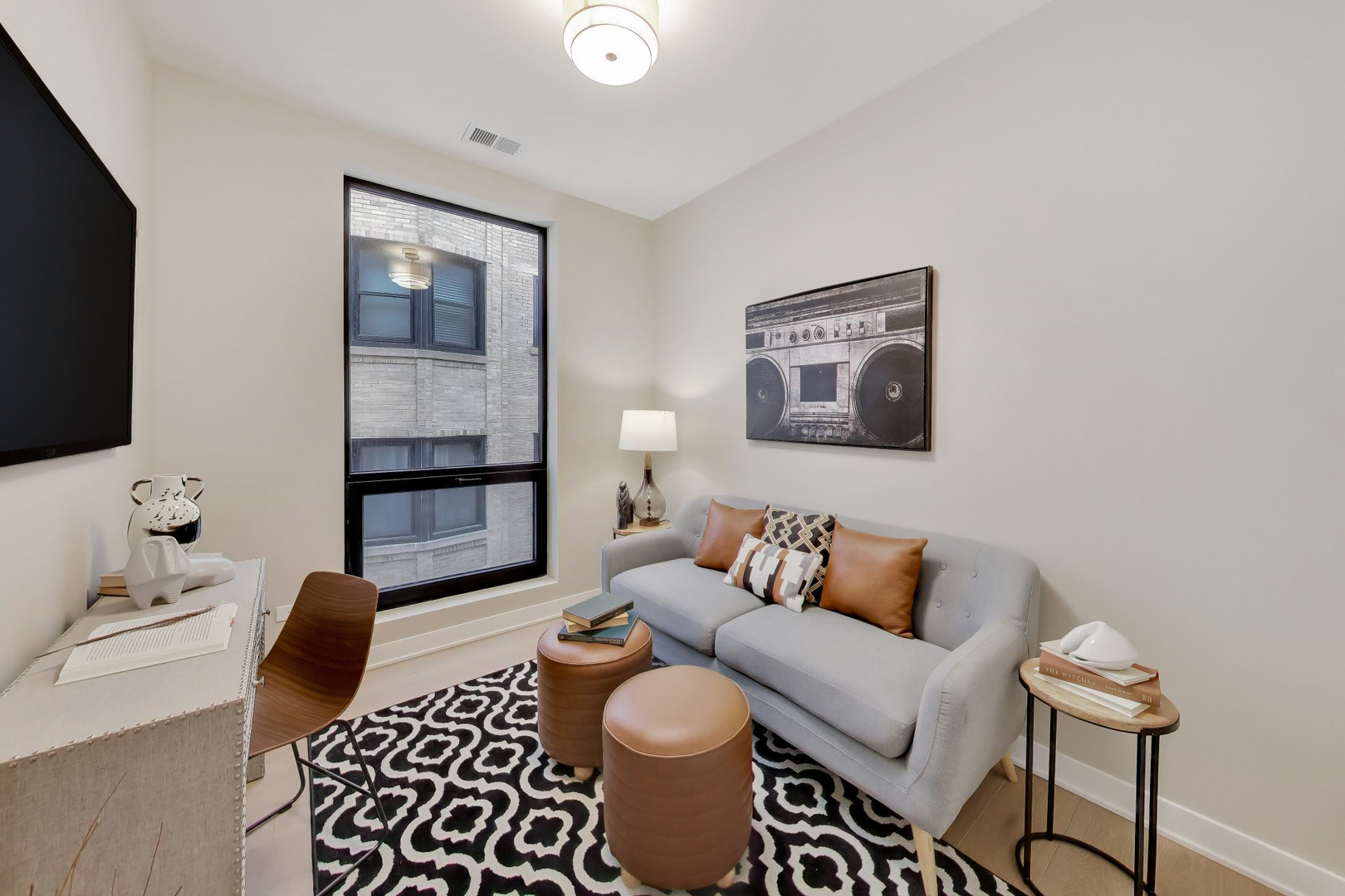 5114 S Kenwood Avenue Unit: 3B