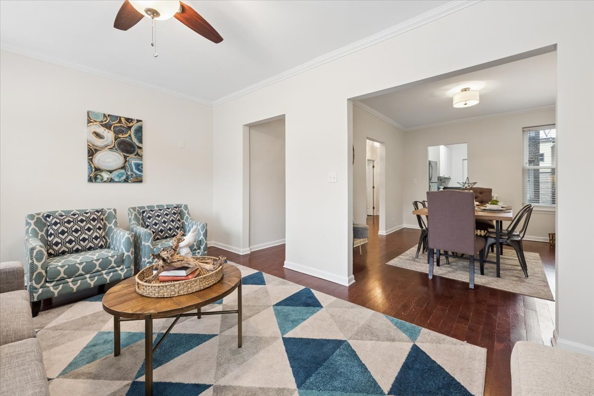 1419 W Catalpa Avenue Unit: 1N