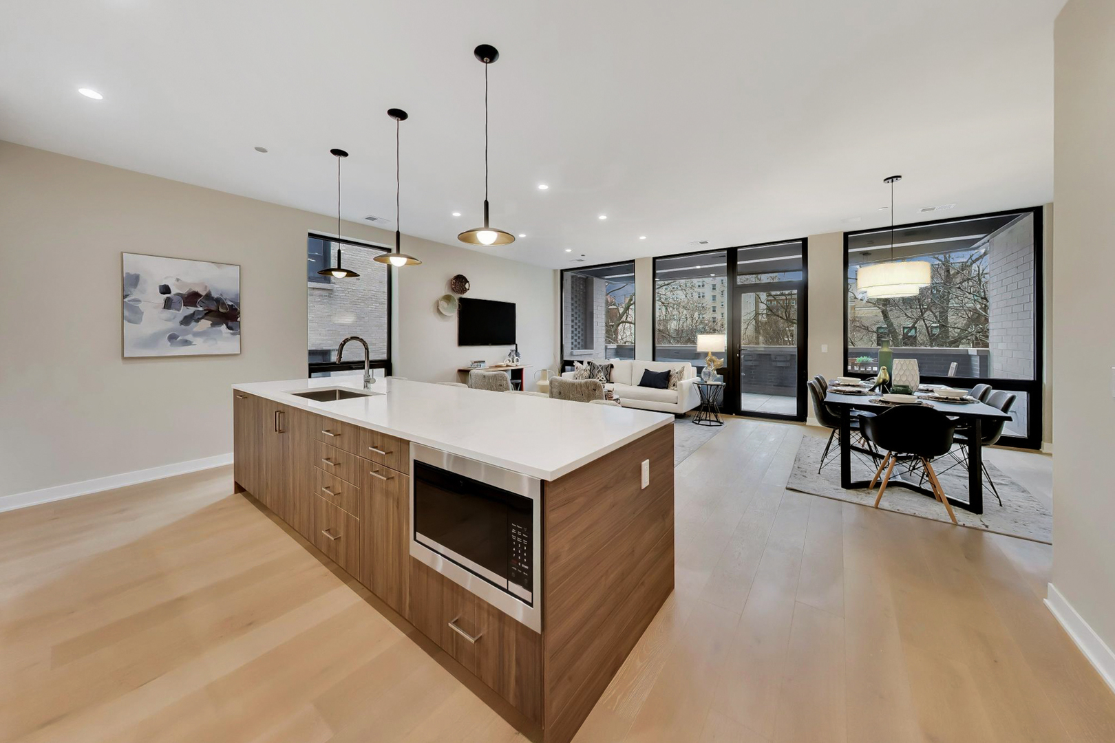 5114 S Kenwood Avenue Unit: 4B