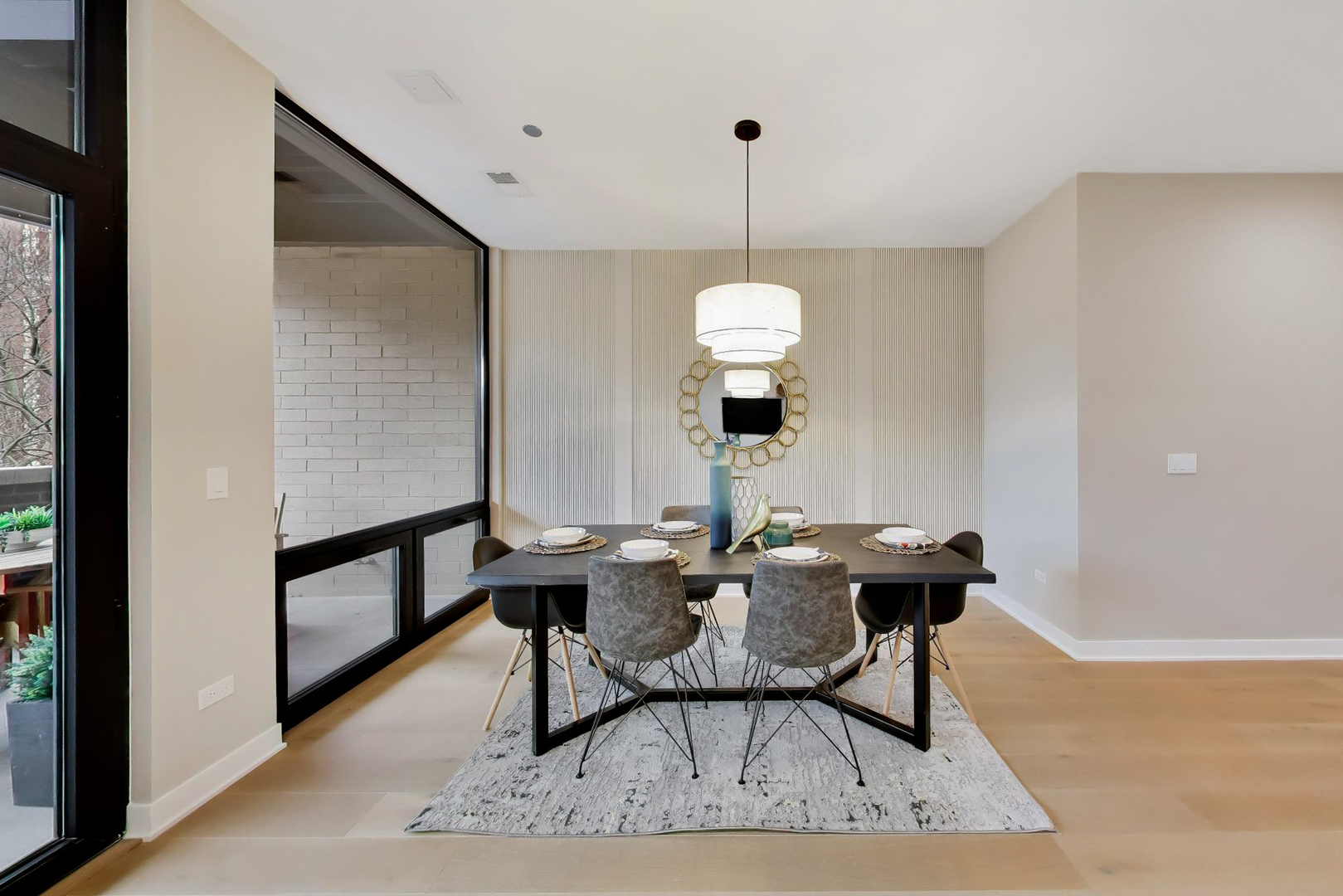 5114 S Kenwood Avenue Unit: 4B