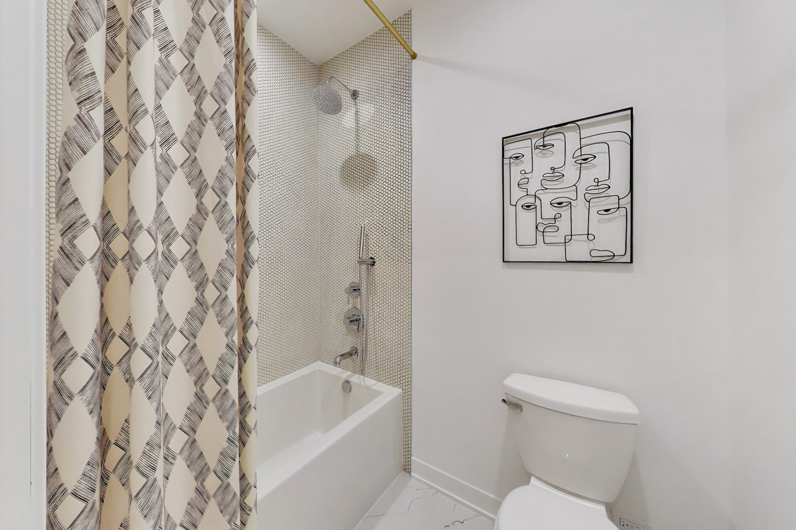 5114 S Kenwood Avenue Unit: 4B