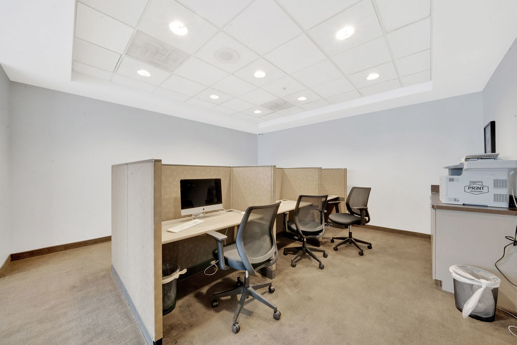 545 N Dearborn Street Unit: 2303