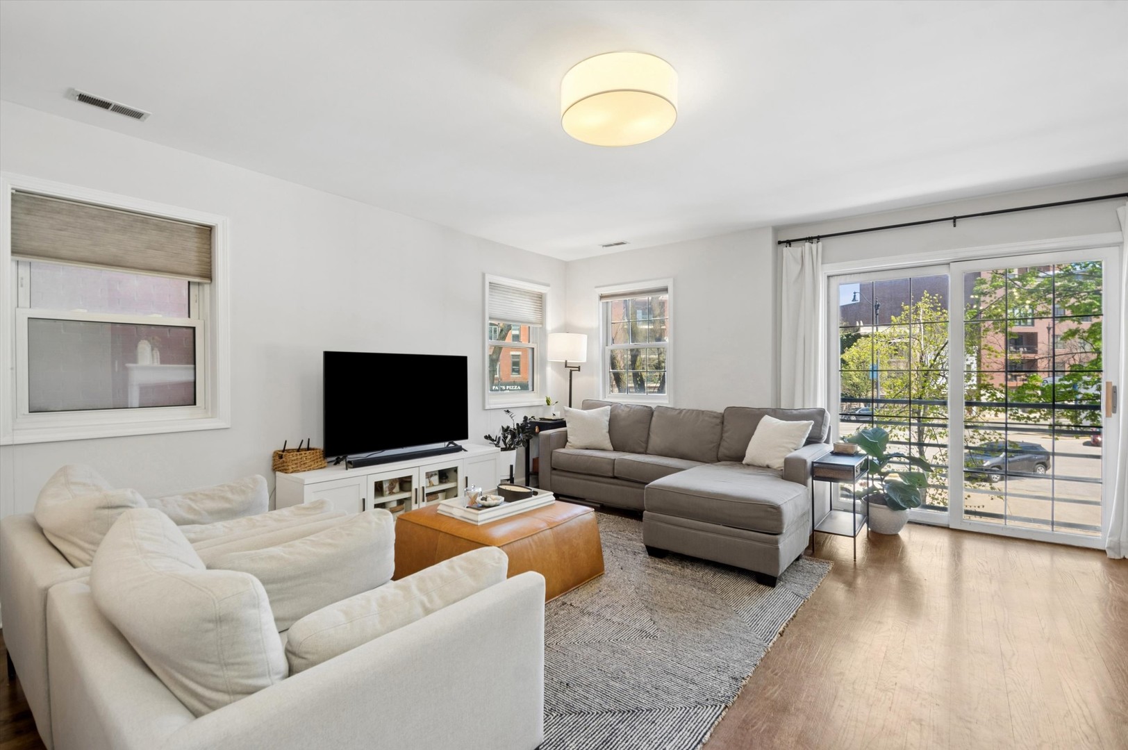 2648 N Seminary Avenue Unit: 2
