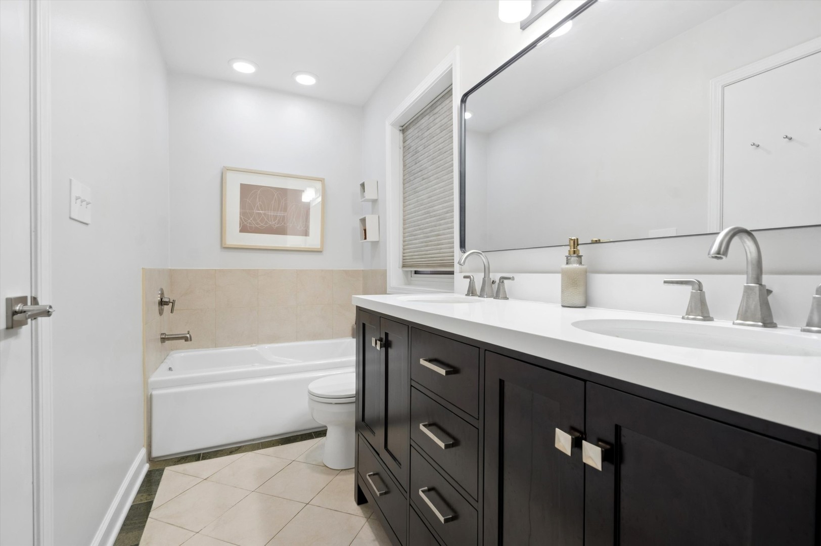 2648 N Seminary Avenue Unit: 2