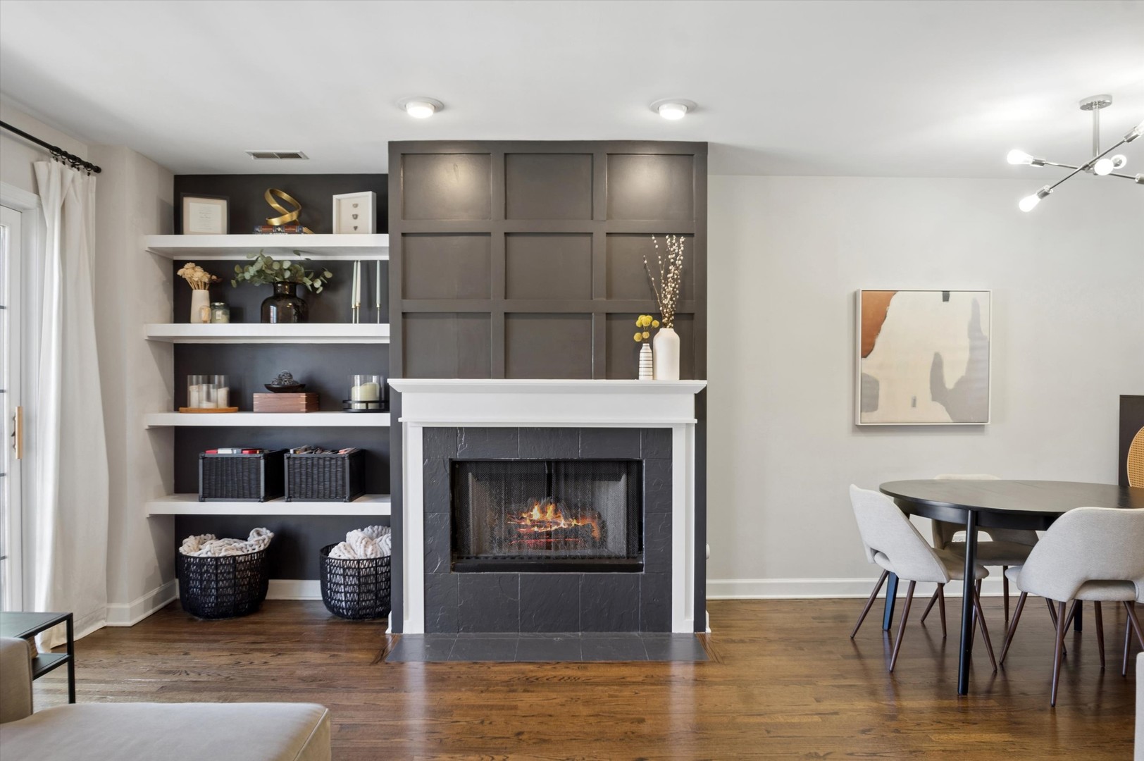 2648 N Seminary Avenue Unit: 2