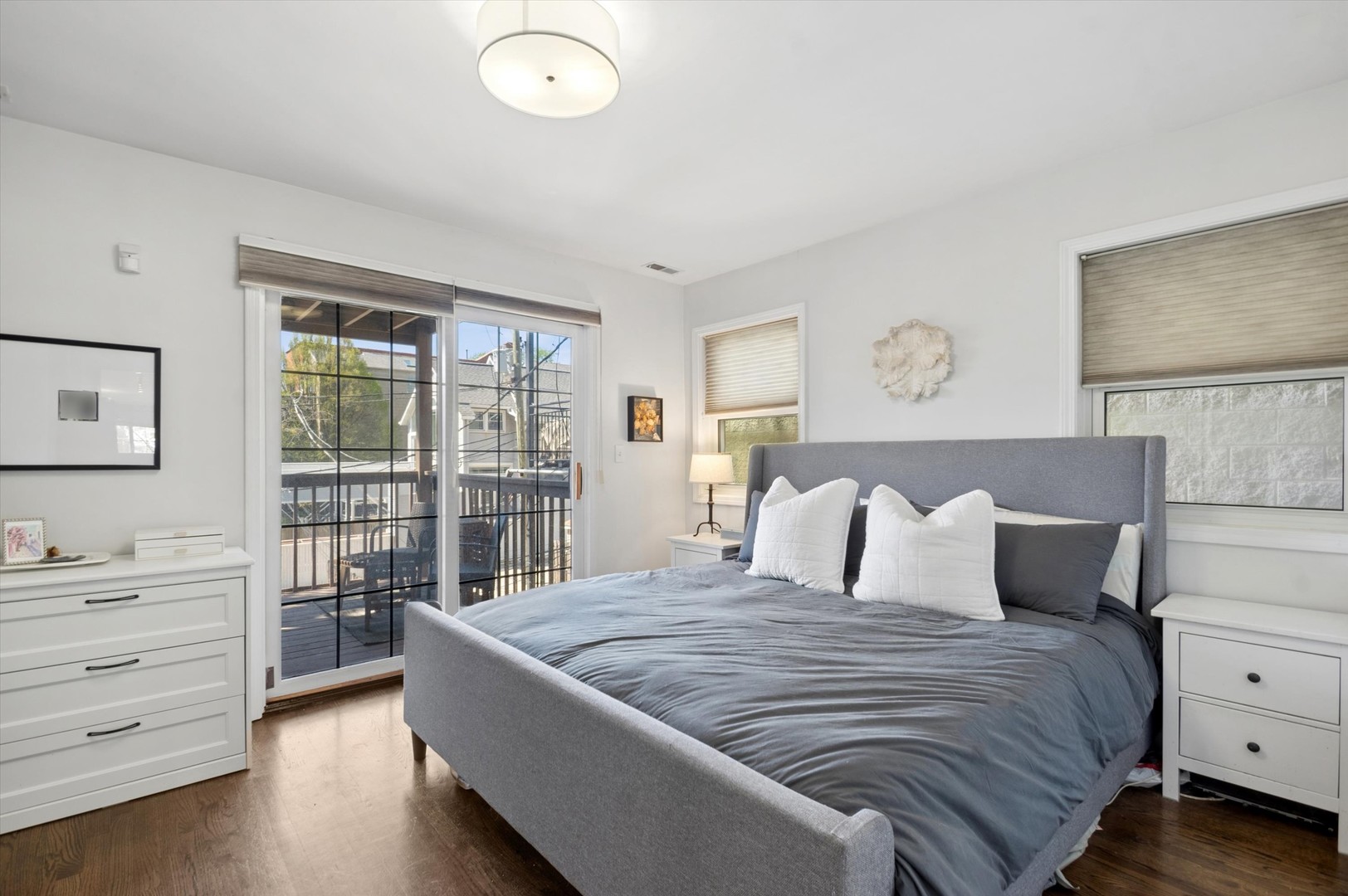 2648 N Seminary Avenue Unit: 2