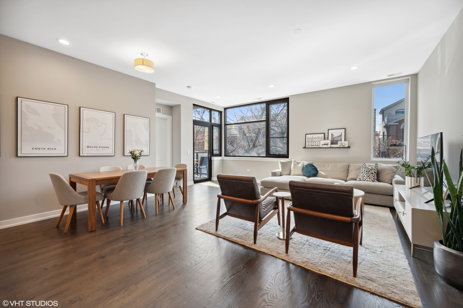 1841 N California Avenue Unit: 2B