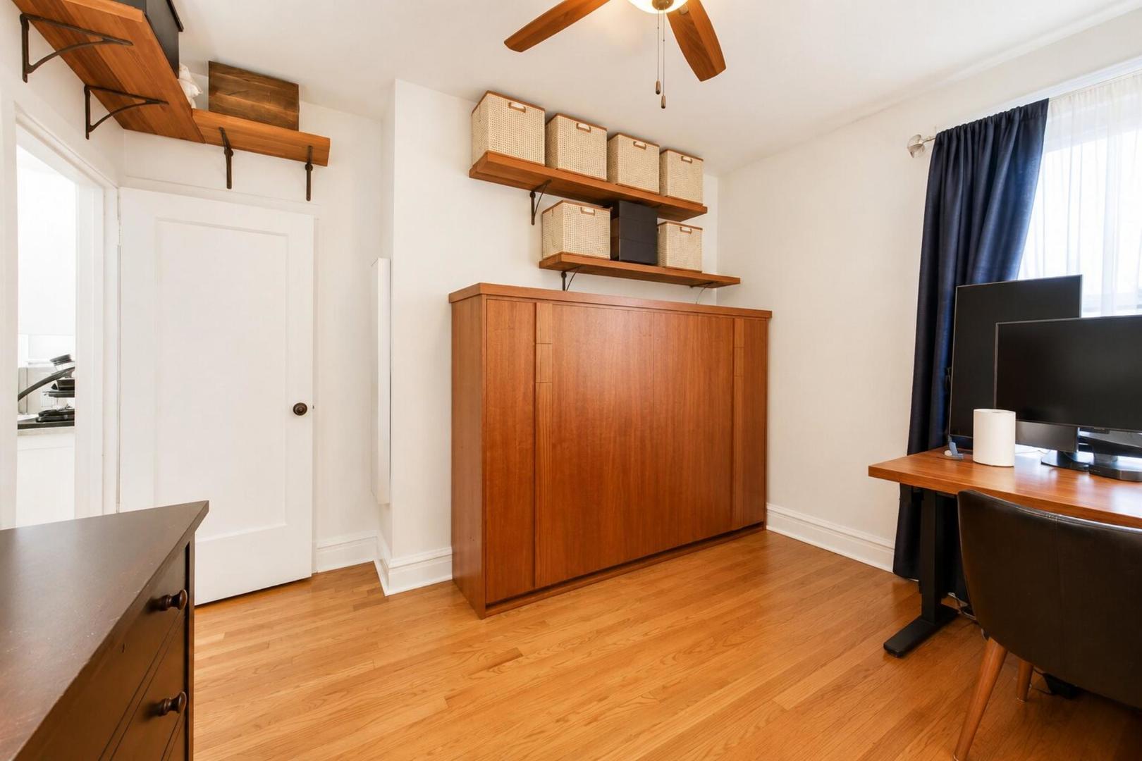 4428 N Malden Street Unit: 3N