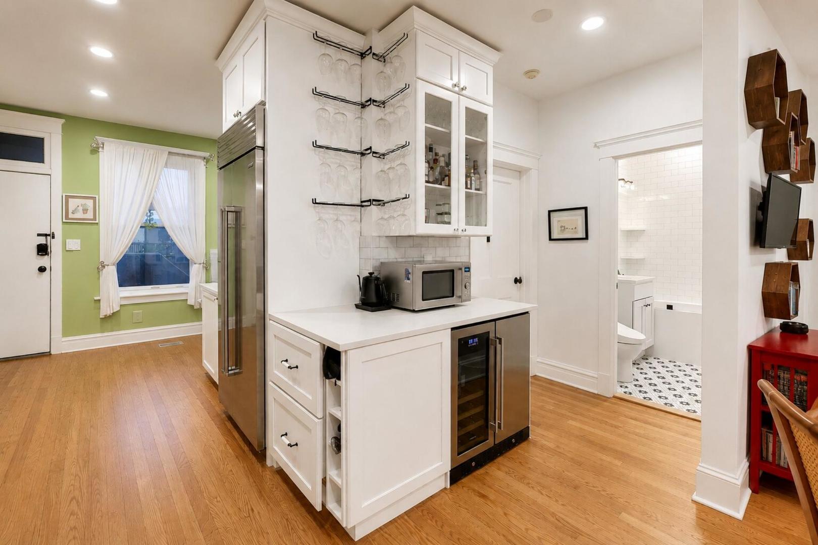 4428 N Malden Street Unit: 3N