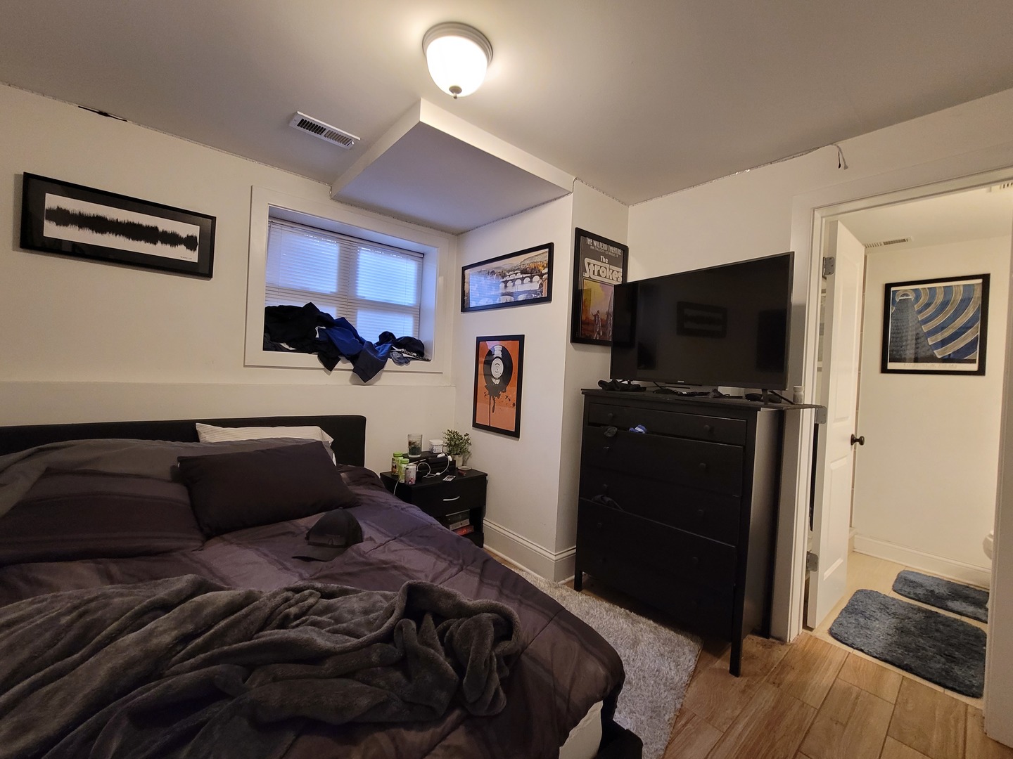 3142 N Racine Avenue Unit: 5