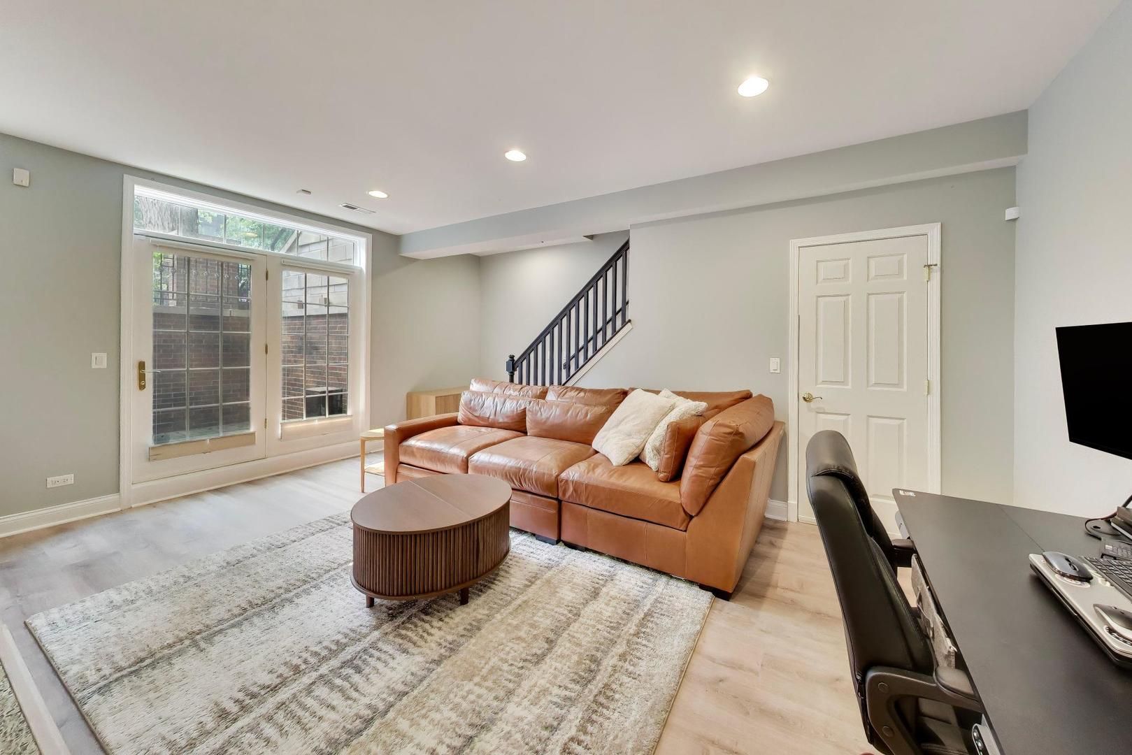 3507 N Reta Avenue Unit: 1