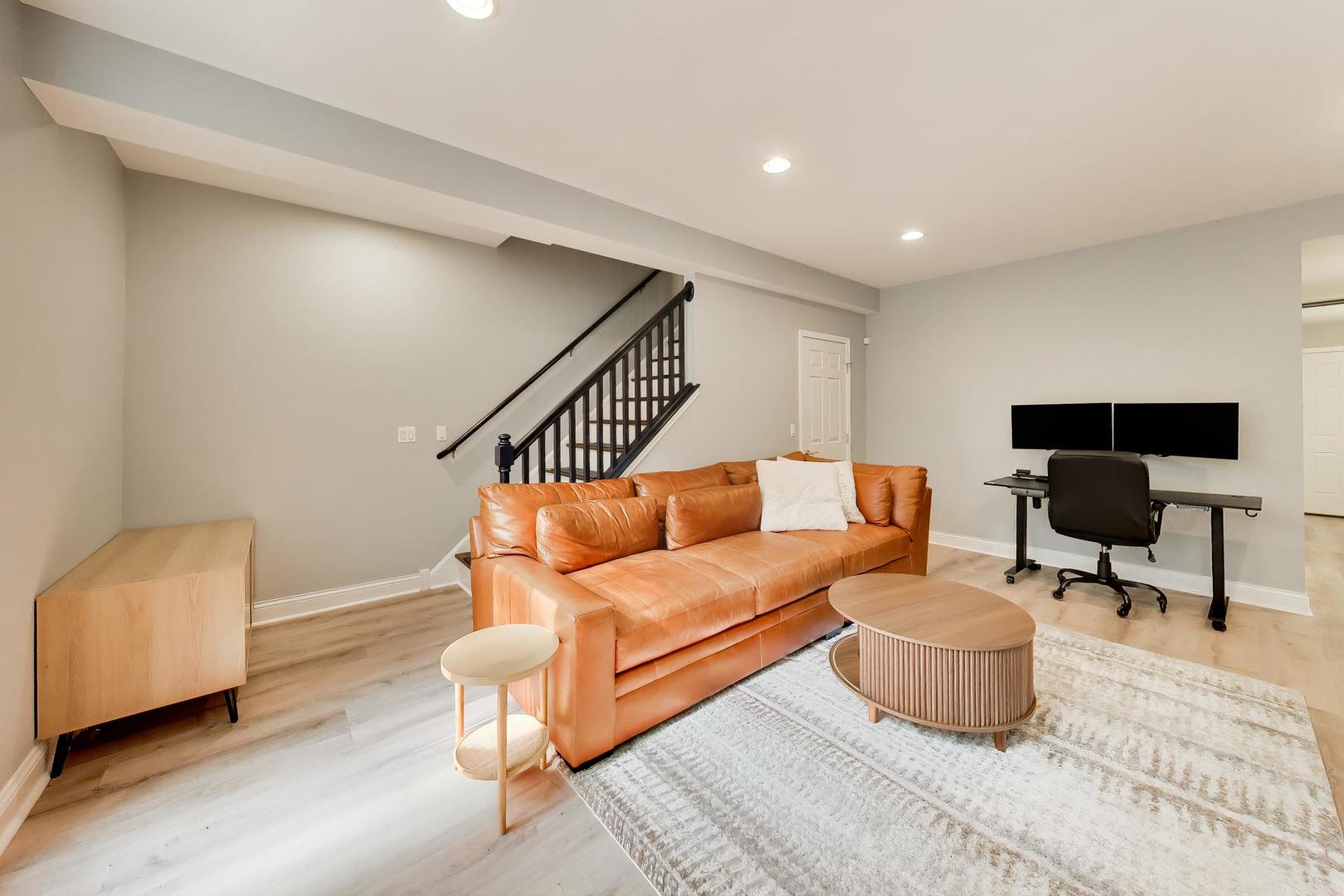 3507 N Reta Avenue Unit: 1