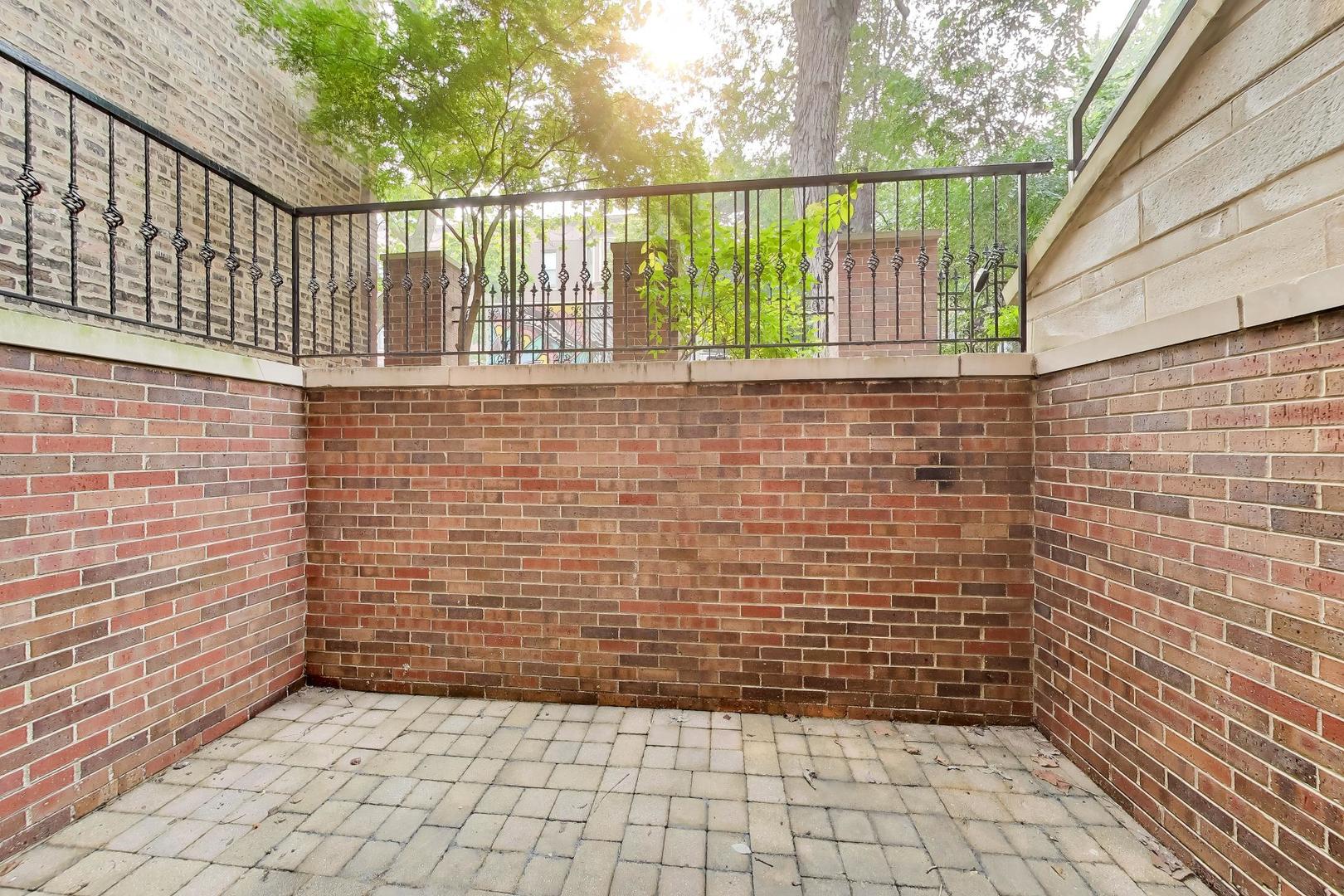 3507 N Reta Avenue Unit: 1