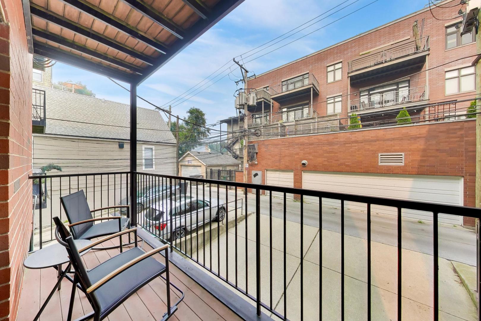 3507 N Reta Avenue Unit: 1