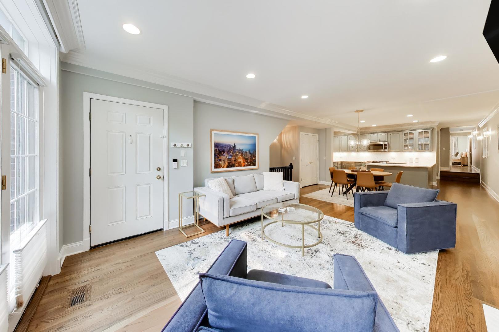3507 N Reta Avenue Unit: 1