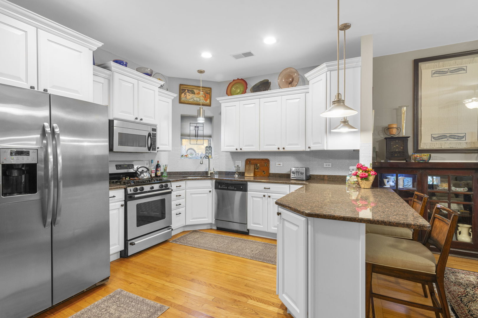 4731 N Malden Street Unit: 1S